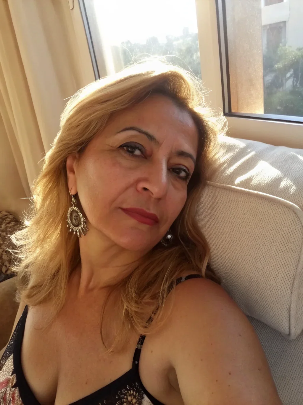 Photo 2 de Mona